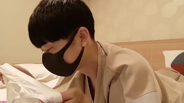 Snapshot of shin_brief chatting on September 17, 2025, 1:13 pm shin brief online show from September 17, 2025, 1:13 pm