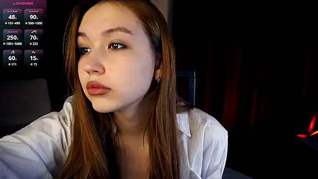 ShariTietge online show from December 13, 2025, 8:14 pm