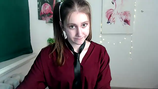 Milka kamila online show from October 31, 2025, 2:07 pm