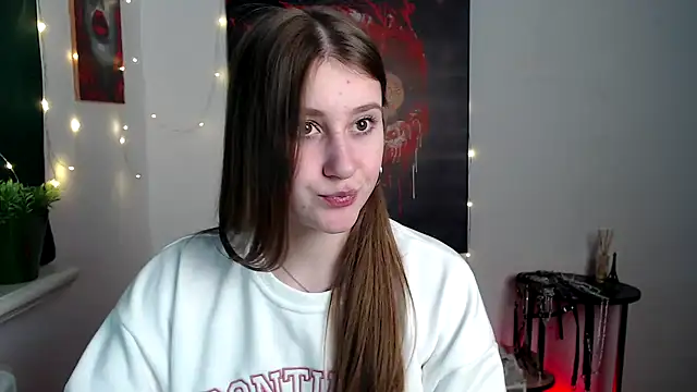 Snapshot of Milka_kamila chatting on February 3, 2026, 2:11 pm Milka kamila online show from February 3, 2026, 2:11 pm