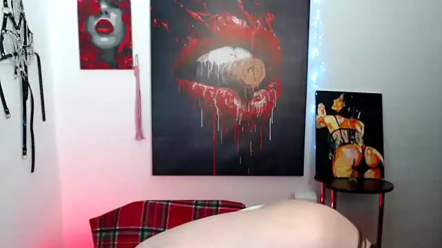 Snapshot of Milka_kamila chatting on March 1, 2026, 11:56 am Milka kamila online show from March 1, 2026, 11:56 am