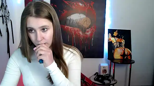 Snapshot of Milka_kamila chatting on March 13, 2026, 3:29 pm Milka kamila online show from March 13, 2026, 3:29 pm