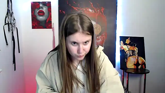 Snapshot of Milka_kamila chatting on March 15, 2026, 2:23 pm Milka kamila online show from March 15, 2026, 2:23 pm