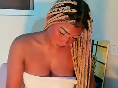 Snapshot of SophiaBloss chatting on June 10, 2026, 6:34 am SophiaBloss online show from June 10, 2026, 6:34 am