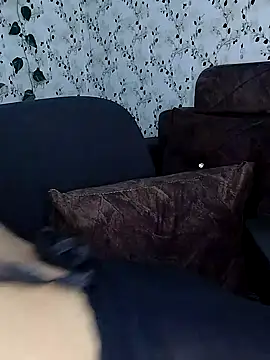 Snapshot of aliyaa9900 chatting on December 15, 2025, 10:25 pm aliyaa9900 online show from December 15, 2025, 10:25 pm