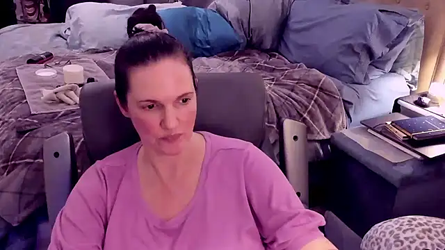 ninajaymes online show from January 4, 2025, 7:03 am