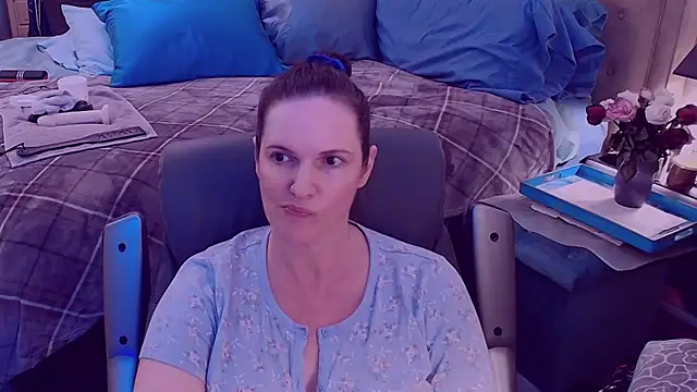 ninajaymes online show from February 10, 2025, 1:57 am