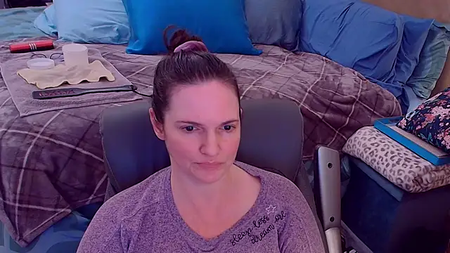 ninajaymes online show from October 30, 2025, 12:45 am