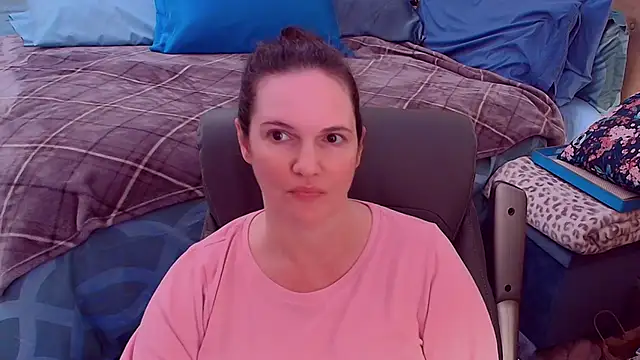 ninajaymes online show from November 5, 2025, 1:49 am