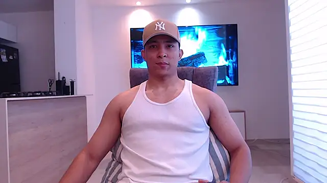 Snapshot of Auron_Demon01 chatting on October 5, 2025, 2:04 pm Auron Demon01 online show from October 5, 2025, 2:04 pm