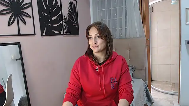 amara rousse1 online show from November 8, 2025, 12:49 pm