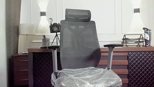 Snapshot of imrockstar chatting on November 24, 2025, 7:13 pm imrockstar online show from November 24, 2025, 7:13 pm