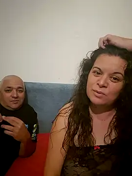 Snapshot of PerleRaree chatting on June 15, 2026, 8:33 pm PerleRaree online show from June 15, 2026, 8:33 pm