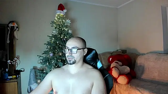 Snapshot of Gri_SH chatting on December 15, 2025, 5:28 pm Gri SH online show from December 15, 2025, 5:28 pm