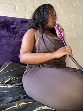 QUEEN NOBUHLE 777 online show from September 20, 2025, 1:34 pm