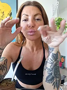 goddessfoxyla online show from October 9, 2025, 2:48 pm