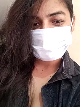 Snapshot of the_saavi chatting on November 28, 2025, 8:17 am the saavi online show from November 28, 2025, 8:17 am