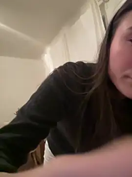 SophiiaStarr online show from February 21, 2026, 8:43 pm