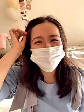 NATSUMI00 online show from October 9, 2025, 5:38 am