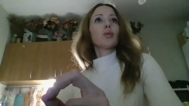 Snapshot of Tiluu1 chatting on February 2, 2026, 9:24 pm Tiluu1 online show from February 2, 2026, 9:24 pm