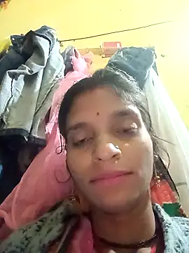 Snapshot of Punam_jindal chatting on November 18, 2025, 2:50 am Punam jindal online show from November 18, 2025, 2:50 am