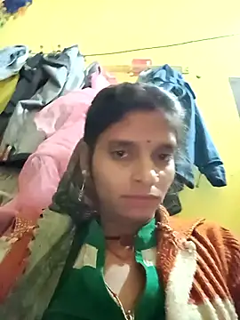 Snapshot of Punam_jindal chatting on November 22, 2025, 3:27 am Punam jindal online show from November 22, 2025, 3:27 am