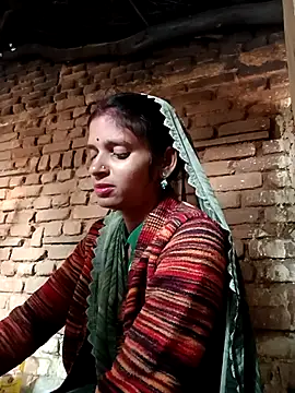 Snapshot of Punam_jindal chatting on December 15, 2025, 3:33 am Punam jindal online show from December 15, 2025, 3:33 am