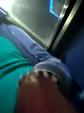 Snapshot of DanteWinter chatting on November 22, 2025, 2:21 am DanteWinter online show from November 22, 2025, 2:21 am