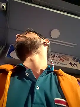 Snapshot of DanteWinter chatting on November 26, 2025, 2:12 am DanteWinter online show from November 26, 2025, 2:12 am