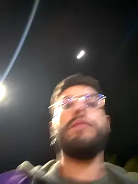 Snapshot of DanteWinter chatting on December 1, 2025, 2:05 am DanteWinter online show from December 1, 2025, 2:05 am