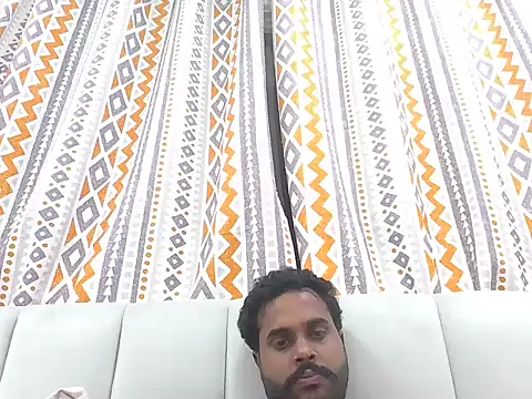 Snapshot of BNDCJMW chatting on September 24, 2025, 3:37 pm BNDCJMW online show from September 24, 2025, 3:37 pm