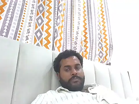 Snapshot of BNDCJMW chatting on October 5, 2025, 1:31 pm BNDCJMW online show from October 5, 2025, 1:31 pm