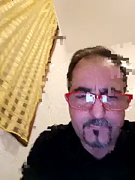 Snapshot of max_im69 chatting on November 13, 2025, 4:06 pm max im69 online show from November 13, 2025, 4:06 pm