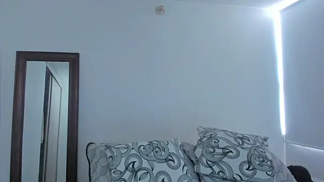 Snapshot of KingLevi01 chatting on June 30, 2026, 5:25 pm KingLevi01 online show from June 30, 2026, 5:25 pm