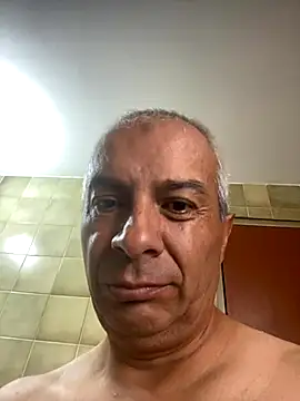 Snapshot of ALFRERM chatting on September 14, 2025, 4:06 pm ALFRERM online show from September 14, 2025, 4:06 pm