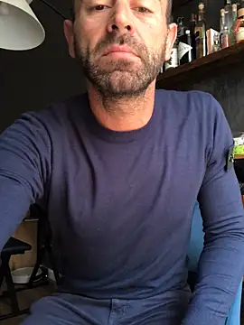 MatteoDom85 online show from September 30, 2025, 7:57 am