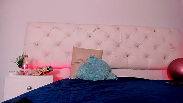 Ambeer fox  online show from January 8, 2026, 1:02 pm