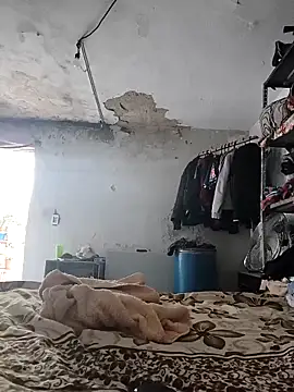 Ferxxxo1503 online show from April 4, 2026, 9:45 pm