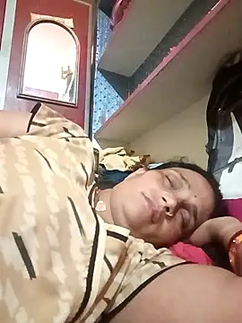 Hot-kal93 online show from October 2, 2025, 5:09 pm