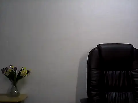 EllaLove2277 online show from March 6, 2026, 6:32 am