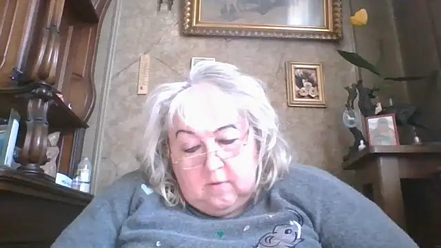 Snapshot of Lala-Love56 chatting on March 6, 2026, 10:12 am Lala-Love56 online show from March 6, 2026, 10:12 am