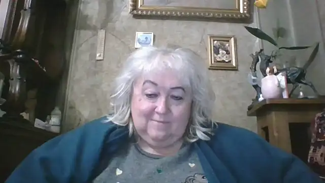Snapshot of Lala-Love56 chatting on March 18, 2026, 5:27 pm Lala-Love56 online show from March 18, 2026, 5:27 pm