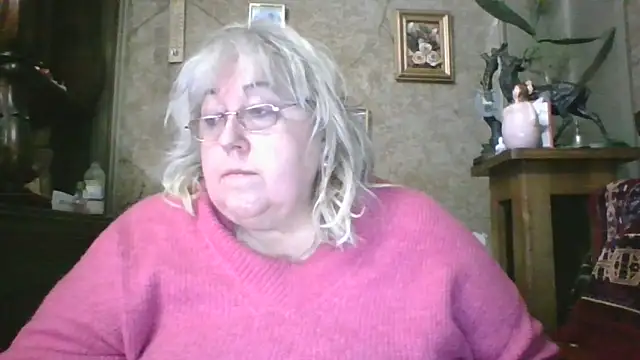 Snapshot of Lala-Love56 chatting on April 7, 2026, 9:04 pm Lala-Love56 online show from April 7, 2026, 9:04 pm