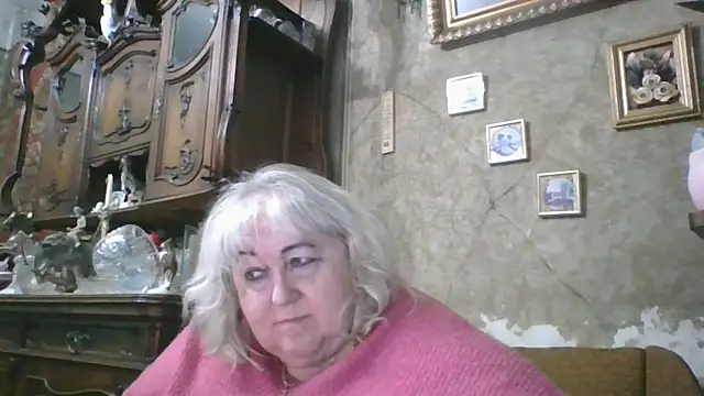 Snapshot of Lala-Love56 chatting on April 15, 2026, 6:26 pm Lala-Love56 online show from April 15, 2026, 6:26 pm