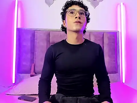 Snapshot of 0anonimo_bottom1 chatting on September 25, 2025, 8:23 pm 0anonimo bottom1 online show from September 25, 2025, 8:23 pm