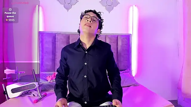 Snapshot of 0anonimo_bottom1 chatting on October 2, 2025, 12:45 pm 0anonimo bottom1 online show from October 2, 2025, 12:45 pm