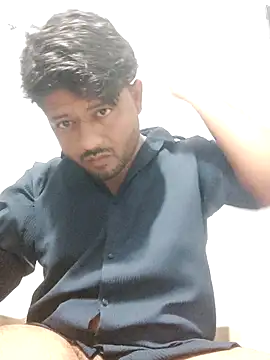 Snapshot of urhotboymeet chatting on October 29, 2025, 6:42 pm urhotboymeet online show from October 29, 2025, 6:42 pm