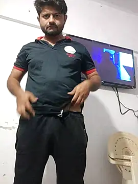 Snapshot of urhotboymeet chatting on November 15, 2025, 12:56 pm urhotboymeet online show from November 15, 2025, 12:56 pm