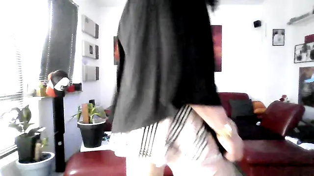 Snapshot of hellgirl1980 chatting on September 9, 2025, 4:39 pm hellgirl1980 online show from September 9, 2025, 4:39 pm