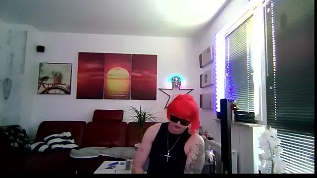 Snapshot of hellgirl1980 chatting on April 24, 2026, 5:26 pm hellgirl1980 online show from April 24, 2026, 5:26 pm
